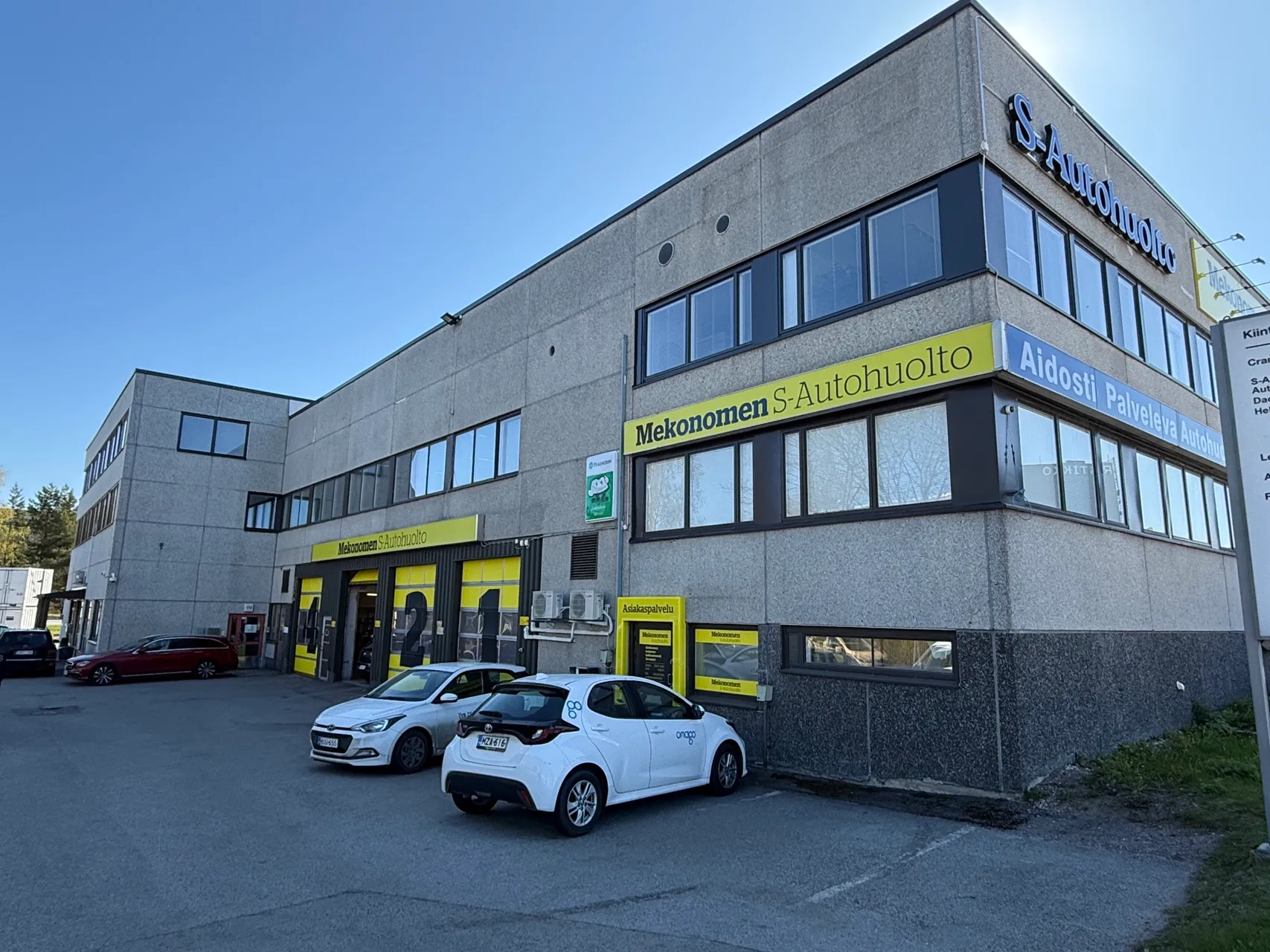 S-Autohuolto Konala, julkisivu